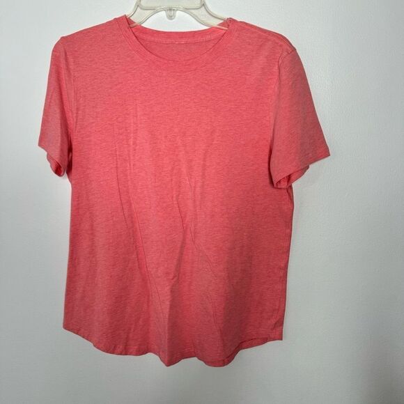 Lululemon pink top - Picture 1 of 3